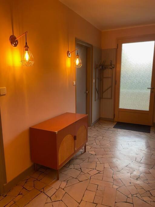 La Plante, Tendance Et Design Ornans Bagian luar foto